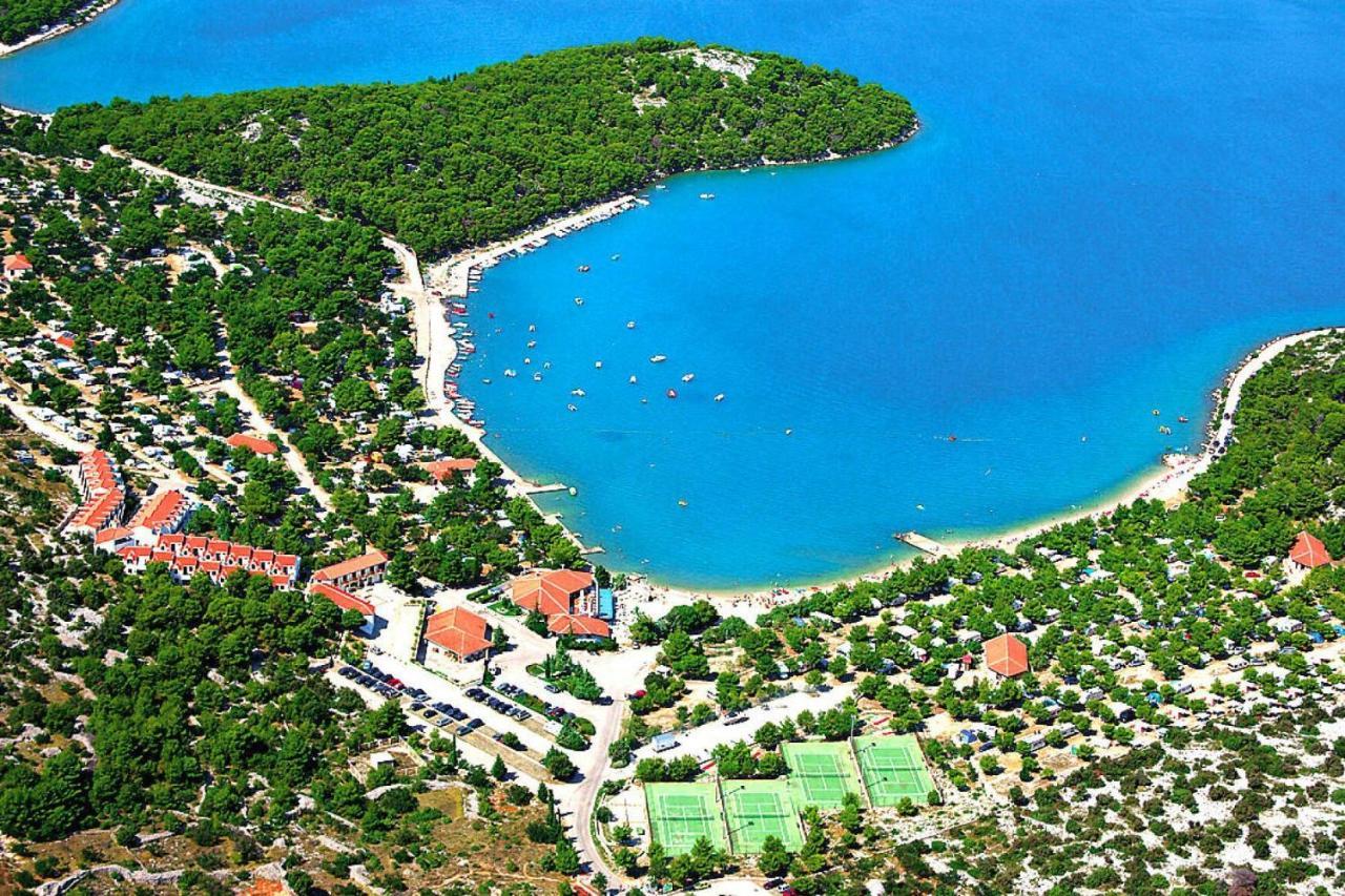 Belvilla Apartments In Holiday Resort Jezera Village, Island Murter Тисно Екстер'єр фото