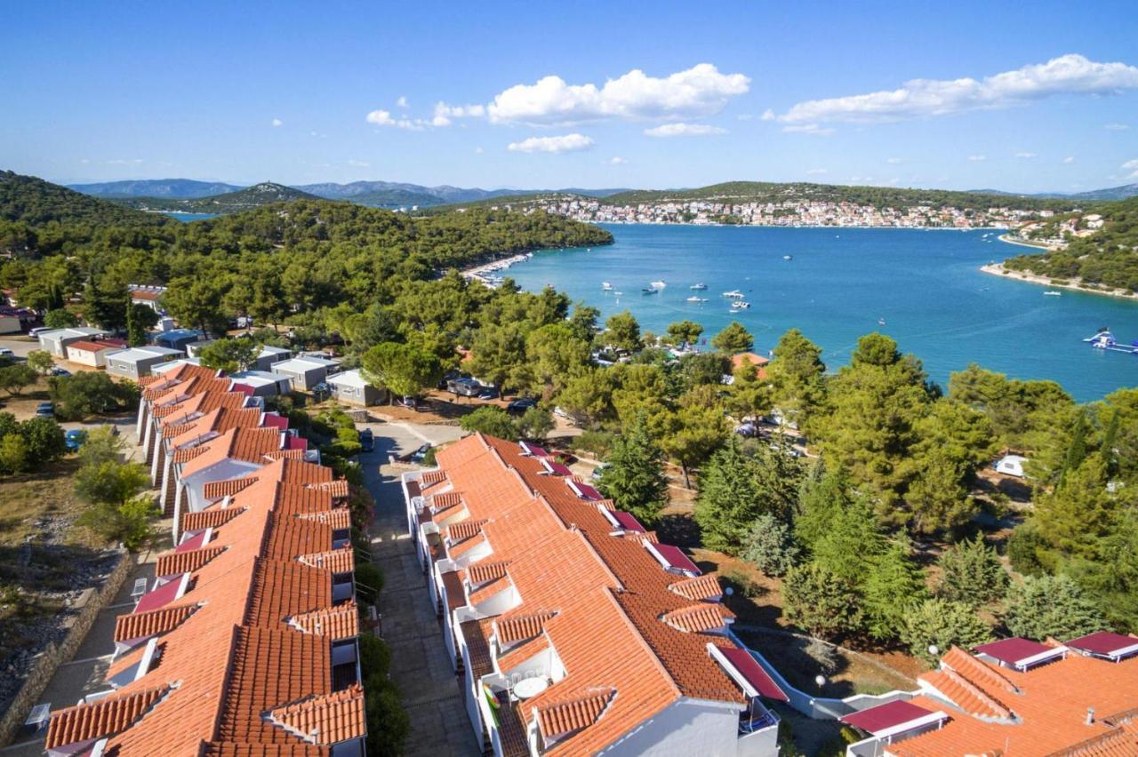 Belvilla Apartments In Holiday Resort Jezera Village, Island Murter Тисно Екстер'єр фото